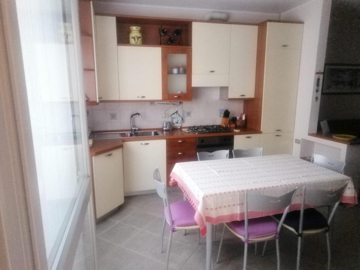 Casa Vacanze La Mela Monza Exteriör bild