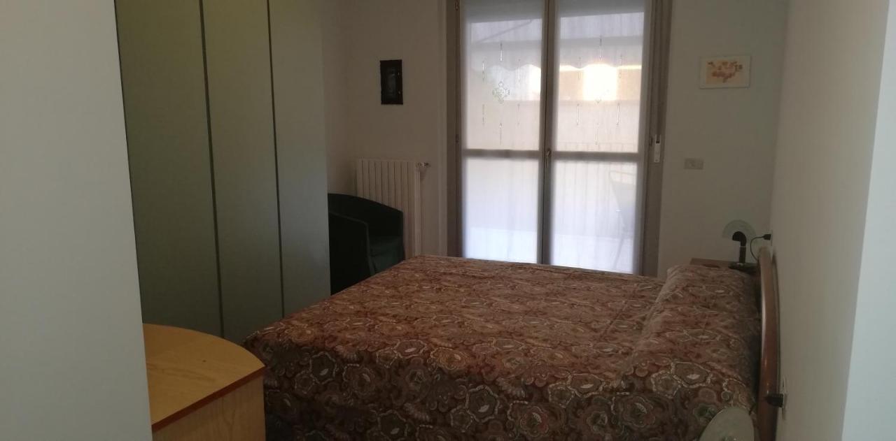 Casa Vacanze La Mela Monza Exteriör bild
